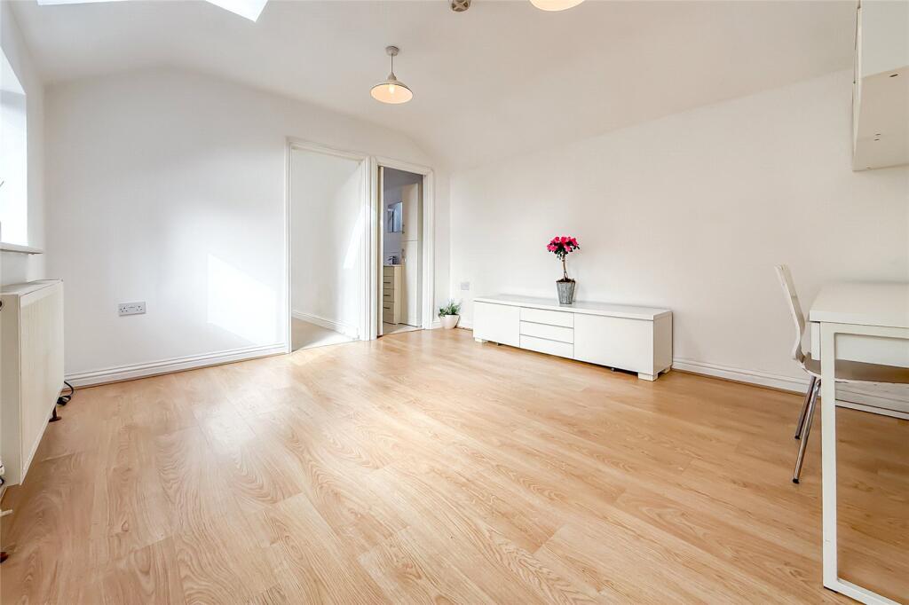 Additional image 4 of Hatfield Road, St. Albans, Hertfordshire, AL1