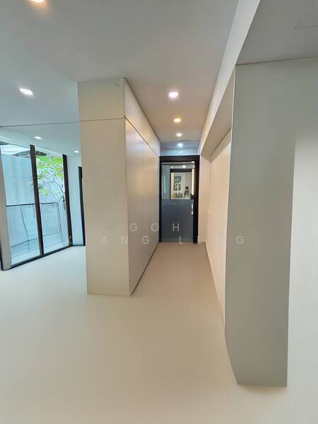 Additional image 2 of 20 Handy Road