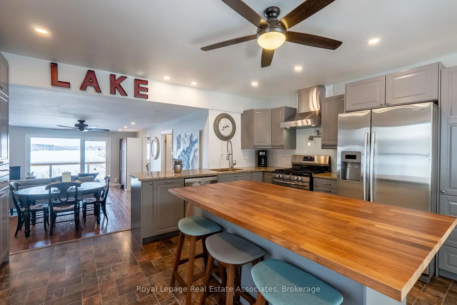 Additional image 5 of 398 Gilbert Bay Lane