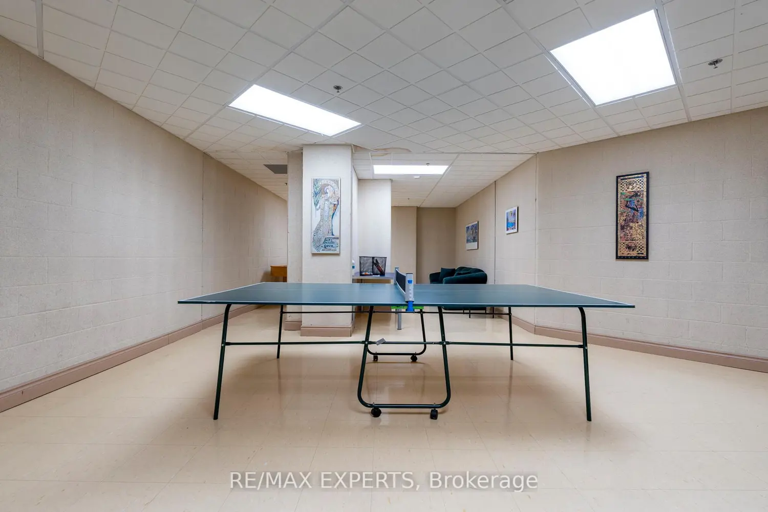 Additional image 17 of 10 Dayspring Circle 406