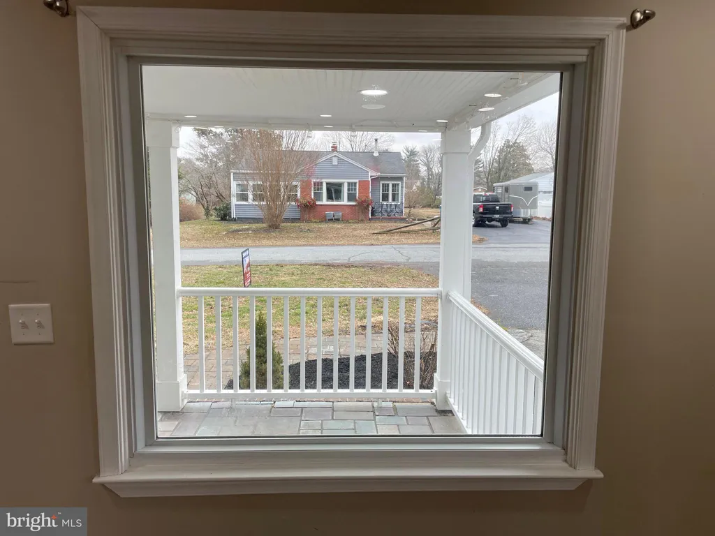 32 Meadow Ave, Wyoming, DE 19934