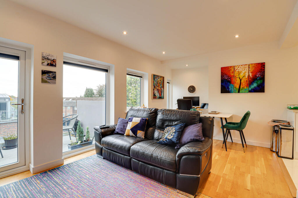 Additional image 5 of Old London Road, St Albans, AL1