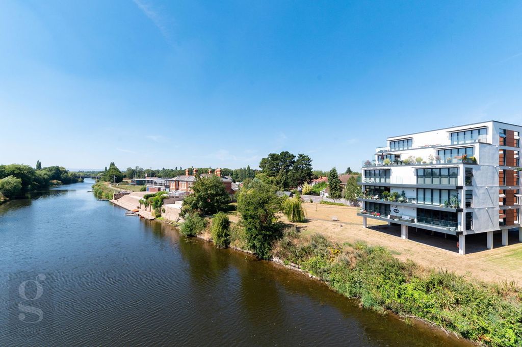 Additional image 18 of 2 bed flat for saleGreyfriars Avenue, Hereford HR4