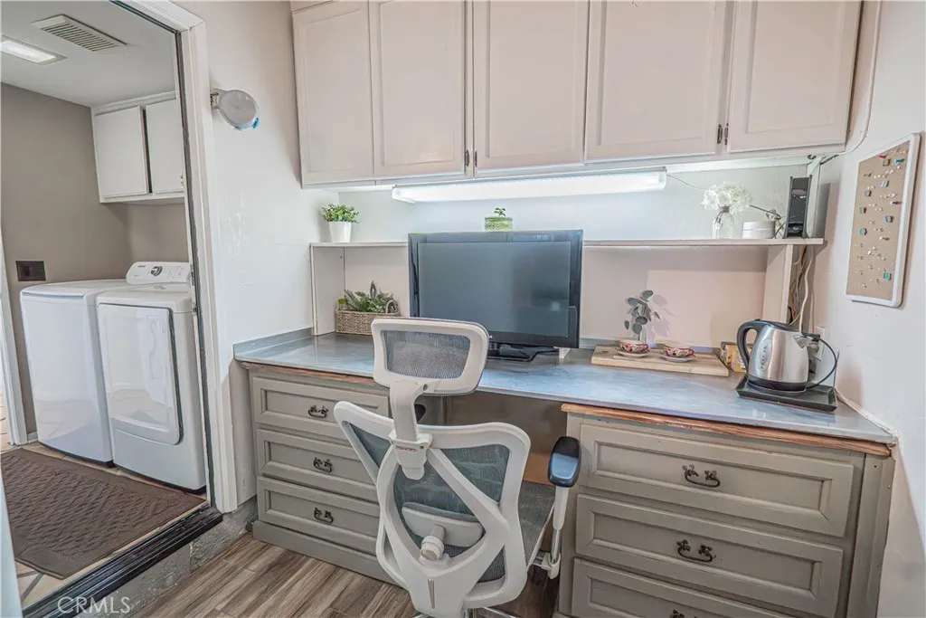 Additional image 39 of 25042 Hollyhock Court, Stevenson Ranch, CA 91381