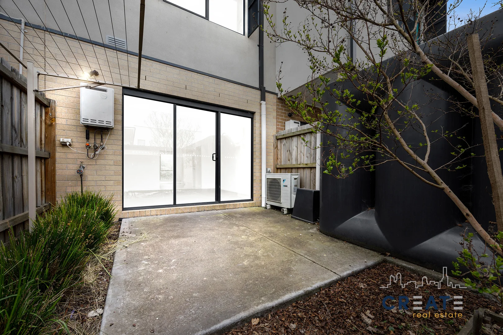 Additional image 5 of 96 Queen Circuit, Sunshine VIC 3020