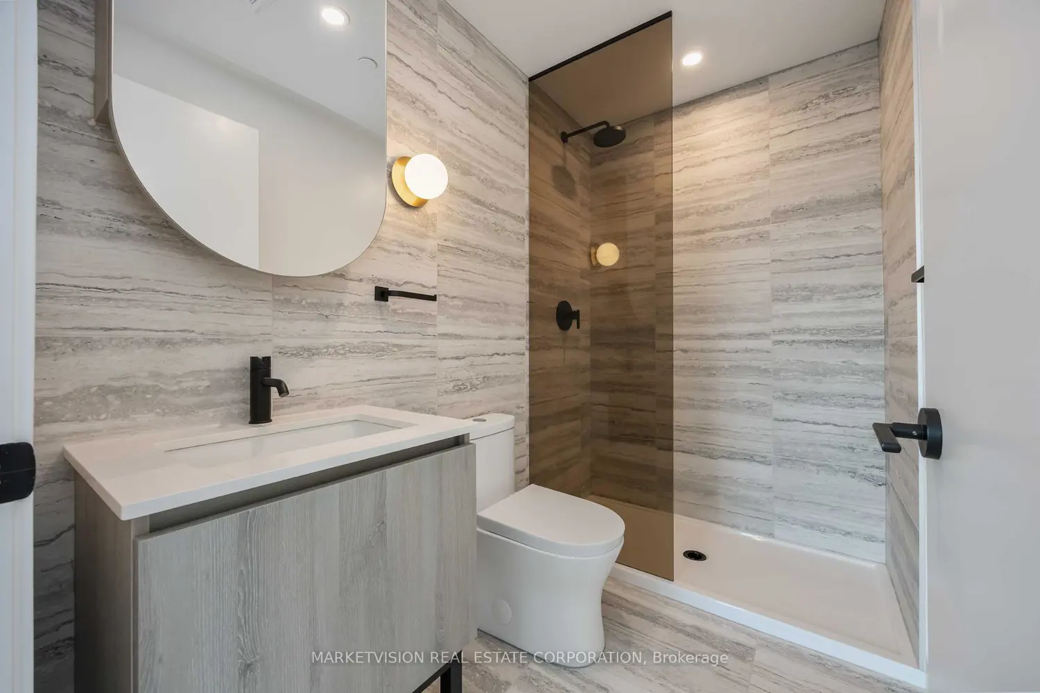Additional image 7 of 2625 Dundas Street 414