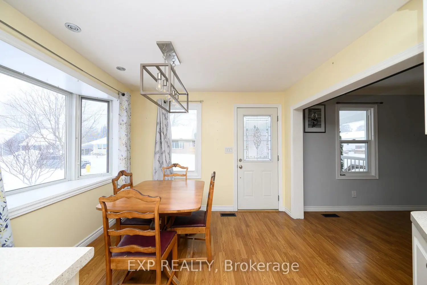 Additional image 6 of 1625 Scott Street