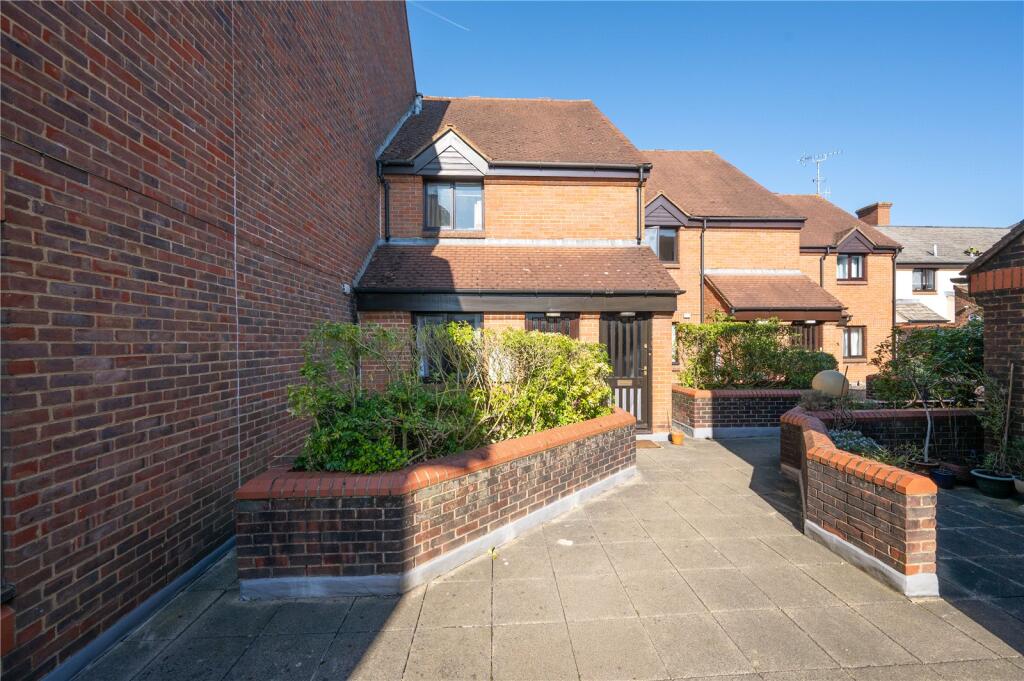 Additional image 8 of Half Moon Mews, St. Albans, Hertfordshire