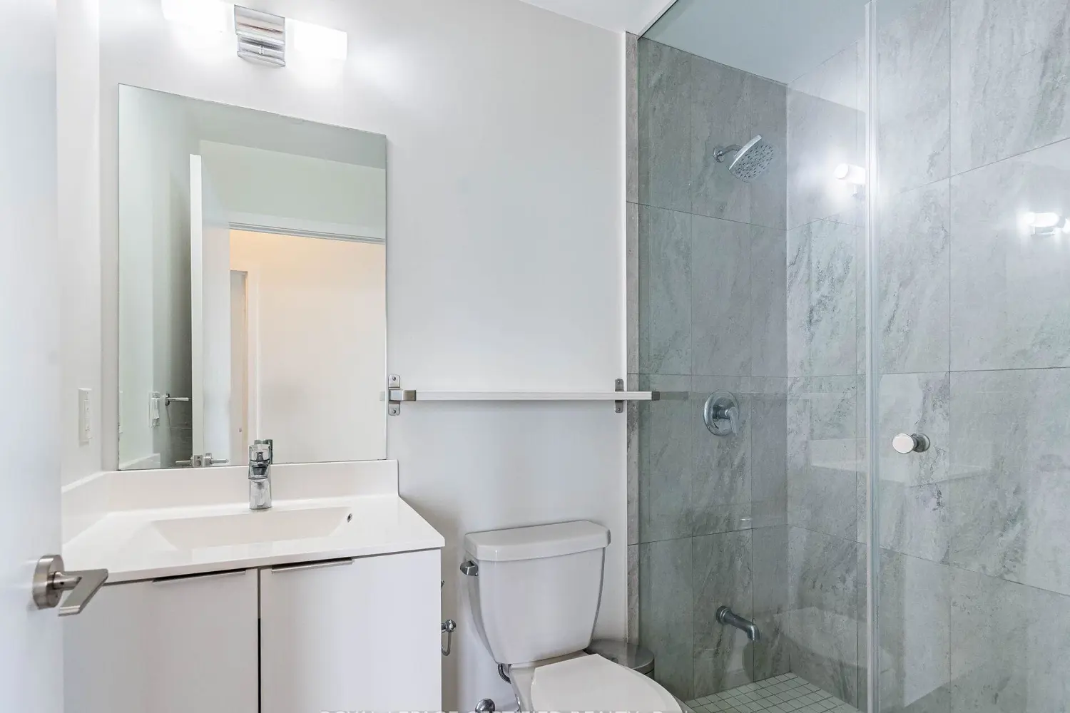 Additional image 12 of 20 Shore Breeze Drive 4701