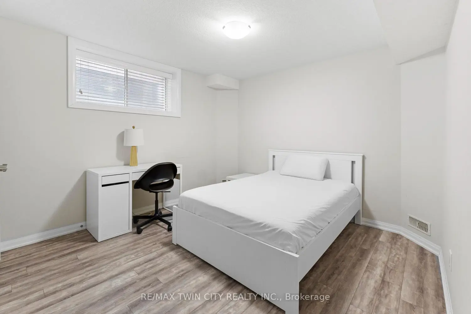 Additional image 16 of 305 Sweet Gale Street