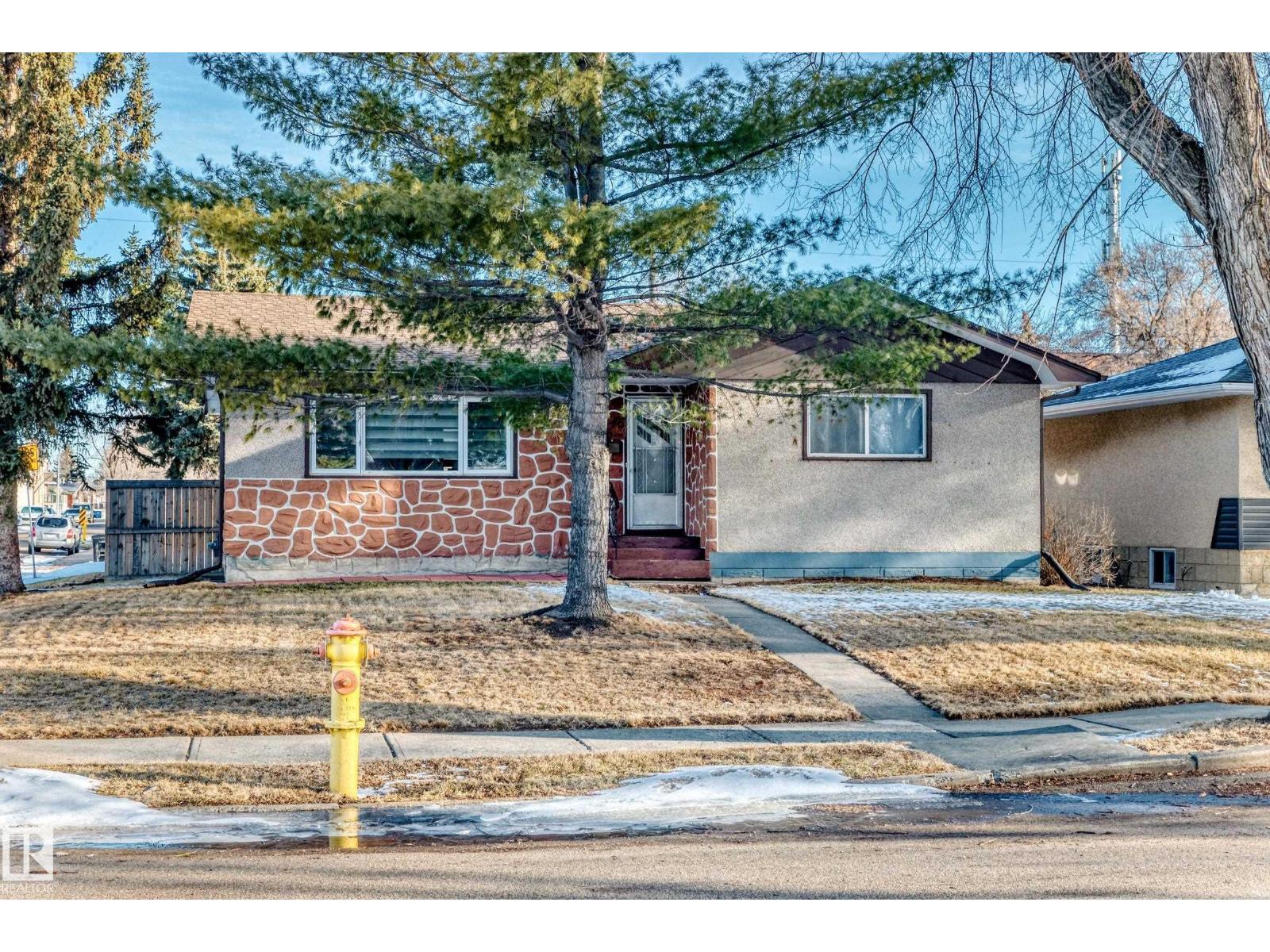 4446 116 Avenue NW, Edmonton, AB, T5W0X3