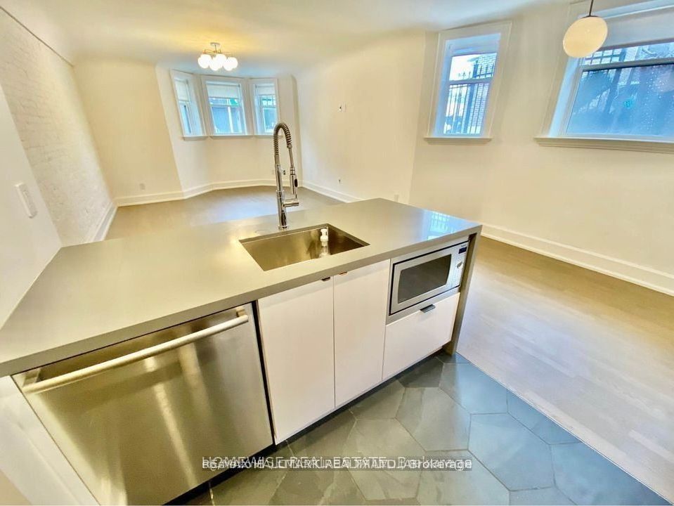 Additional image 5 of 1A-795 College Street, Toronto, ON, M6G 1C7