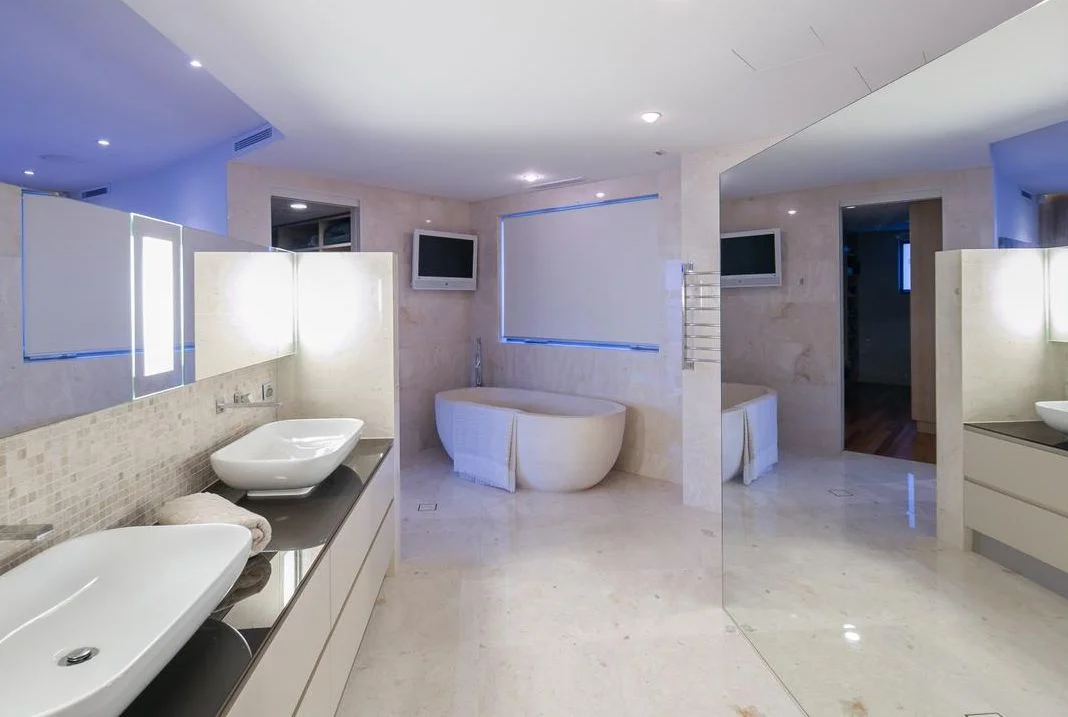 Additional image 10 of 50 King Charles Drive, Sovereign Islands QLD 4216