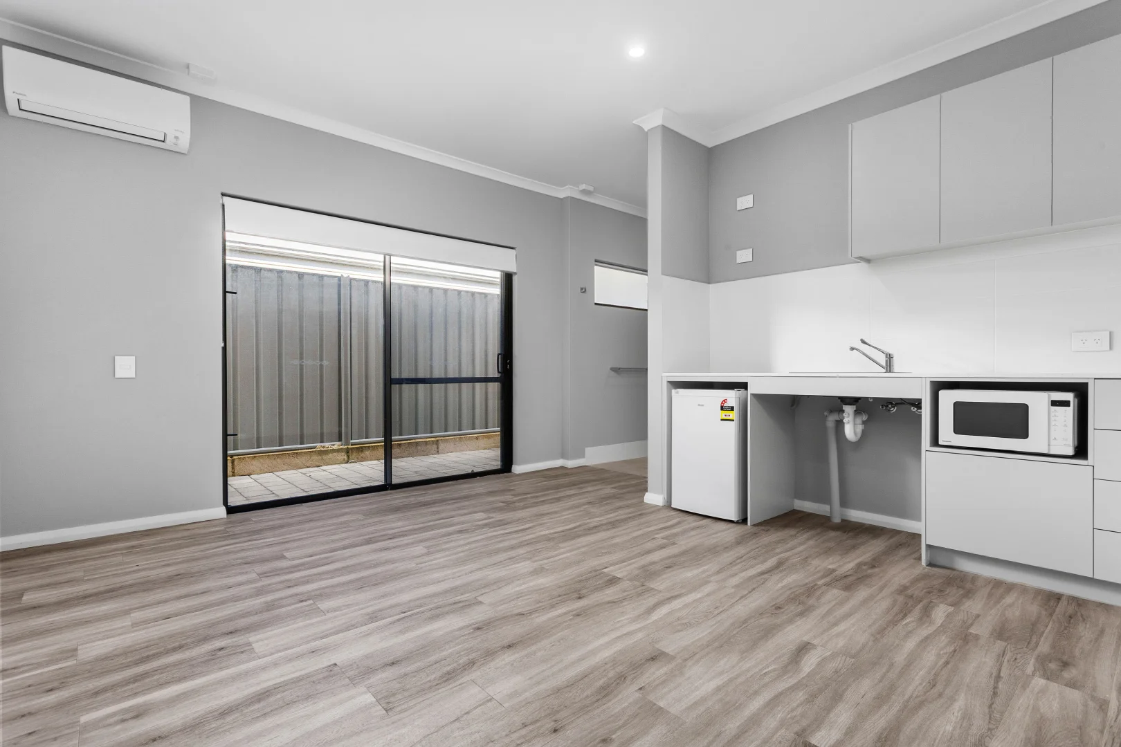 Additional image 12 of 36 Marlock Road, Kwinana Town Centre WA 6167