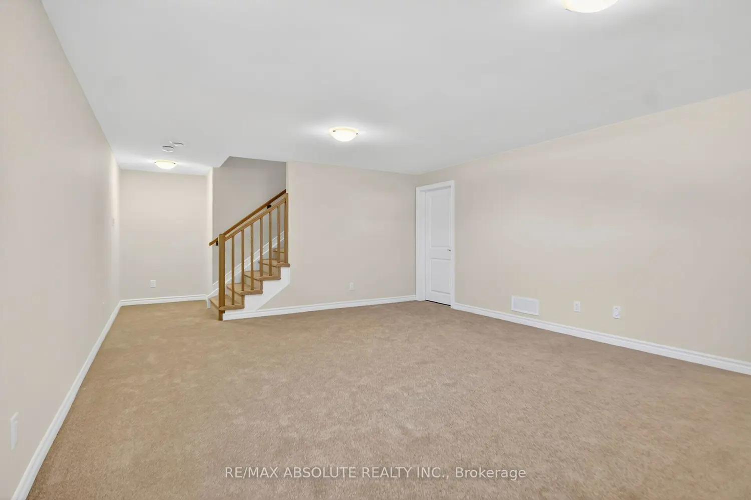 Additional image 15 of 654 Fisher Street