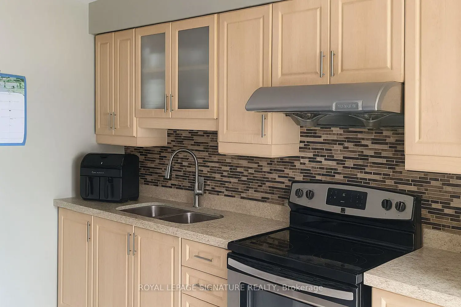 Additional image 3 of 44 Parker Crescent