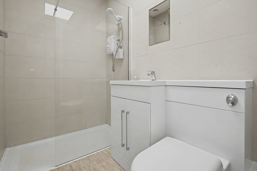 Additional image 10 of 1 bed terraced bungalow for saleOrchard Close, Thame OX9