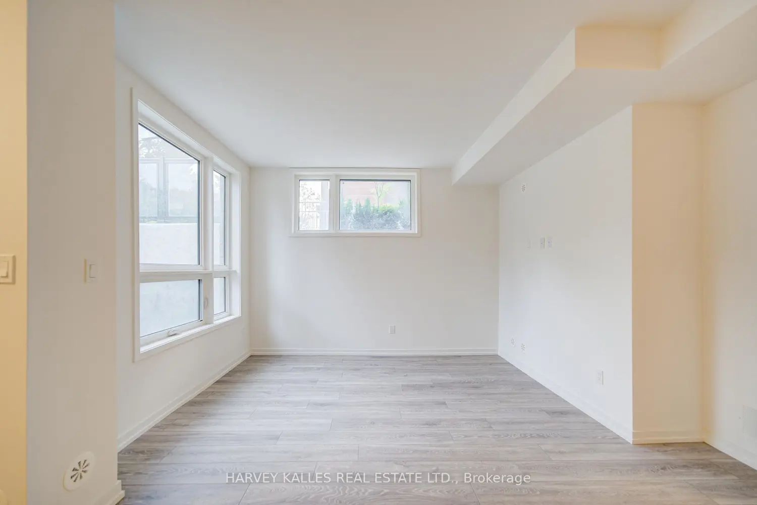 Additional image 8 of 24 Lytham Green Circle 16