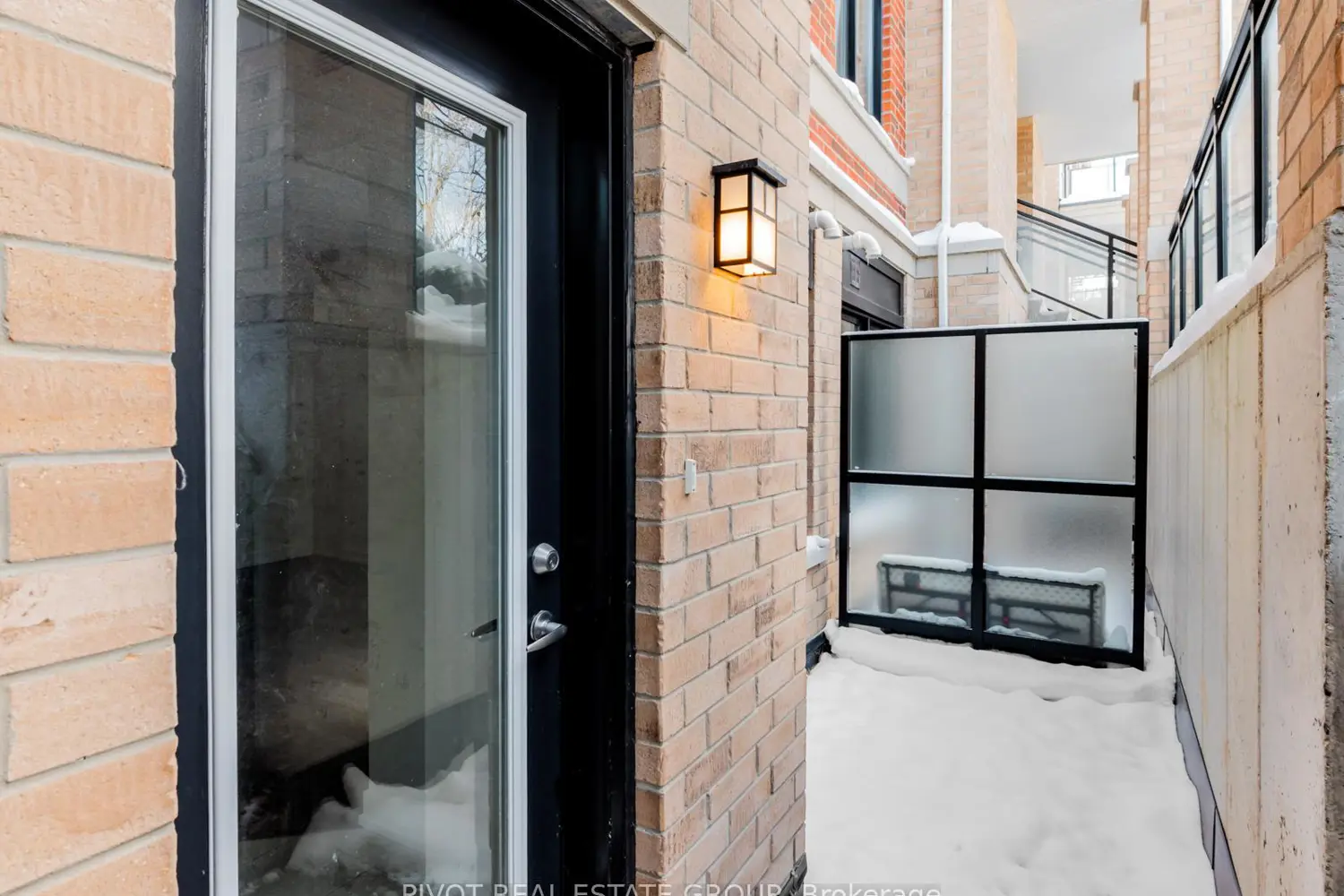60 Elizabeth Street 2107 photo 3