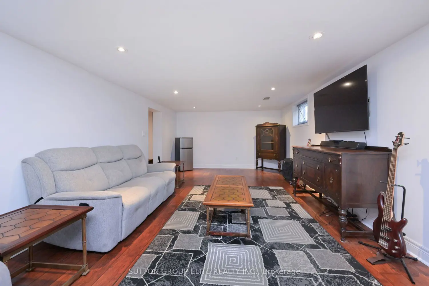 Additional image 8 of 1238 Claredale Road