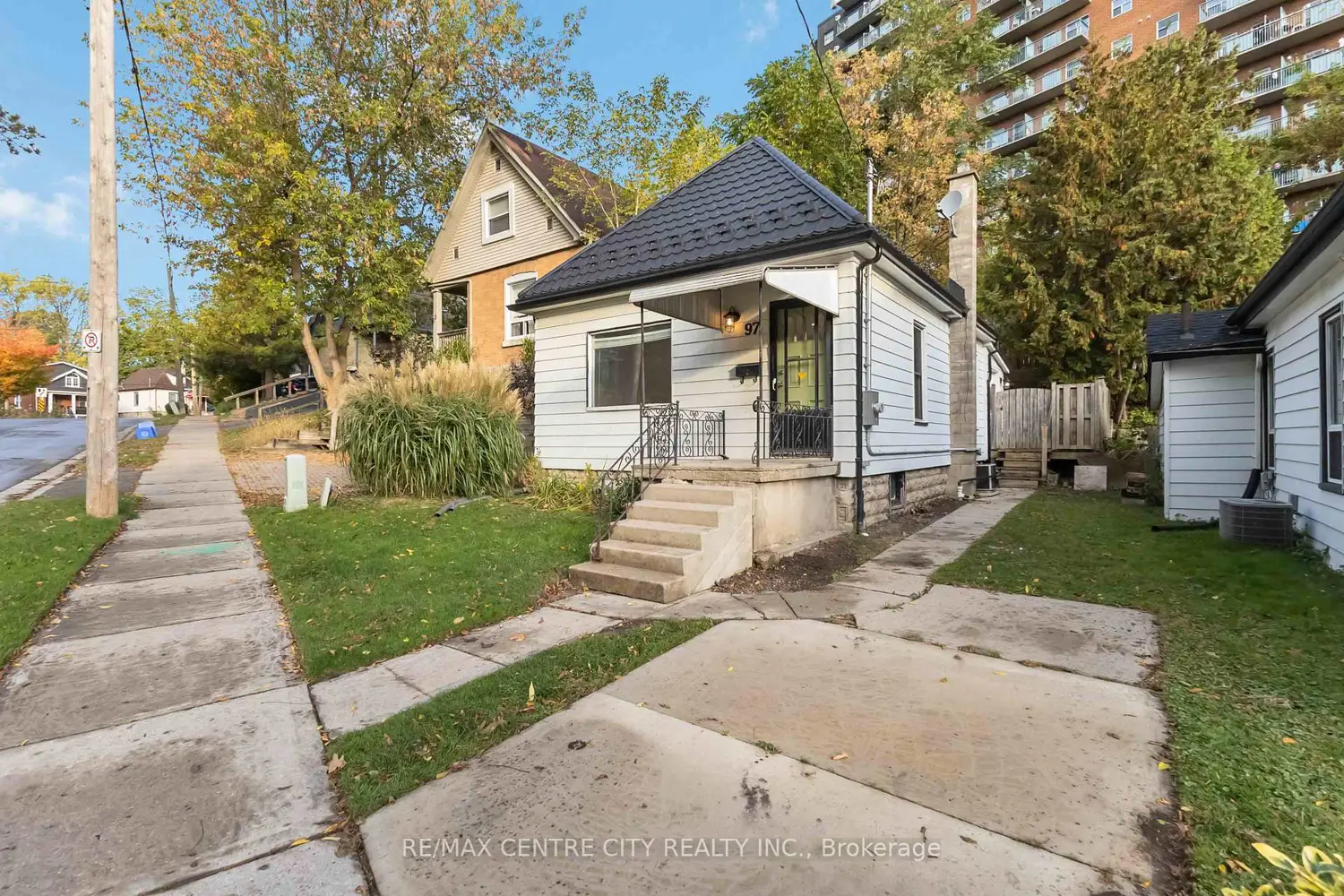 97 Walnut Street photo 3