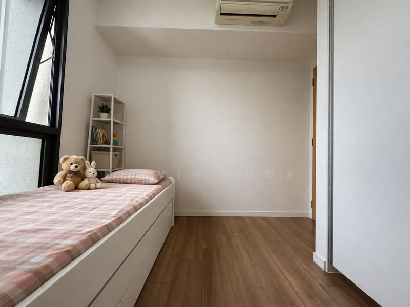 Additional image 4 of 42 Lakeside Drive