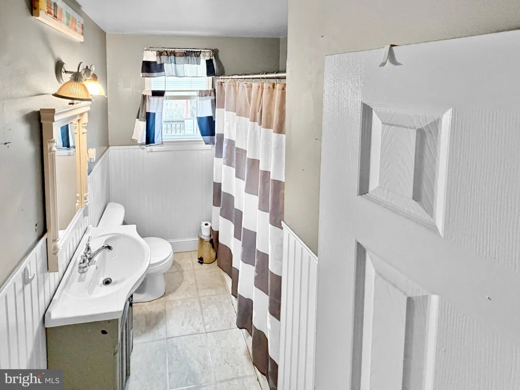 Additional image 9 of 15 Mark Dr, New Castle, DE 19720