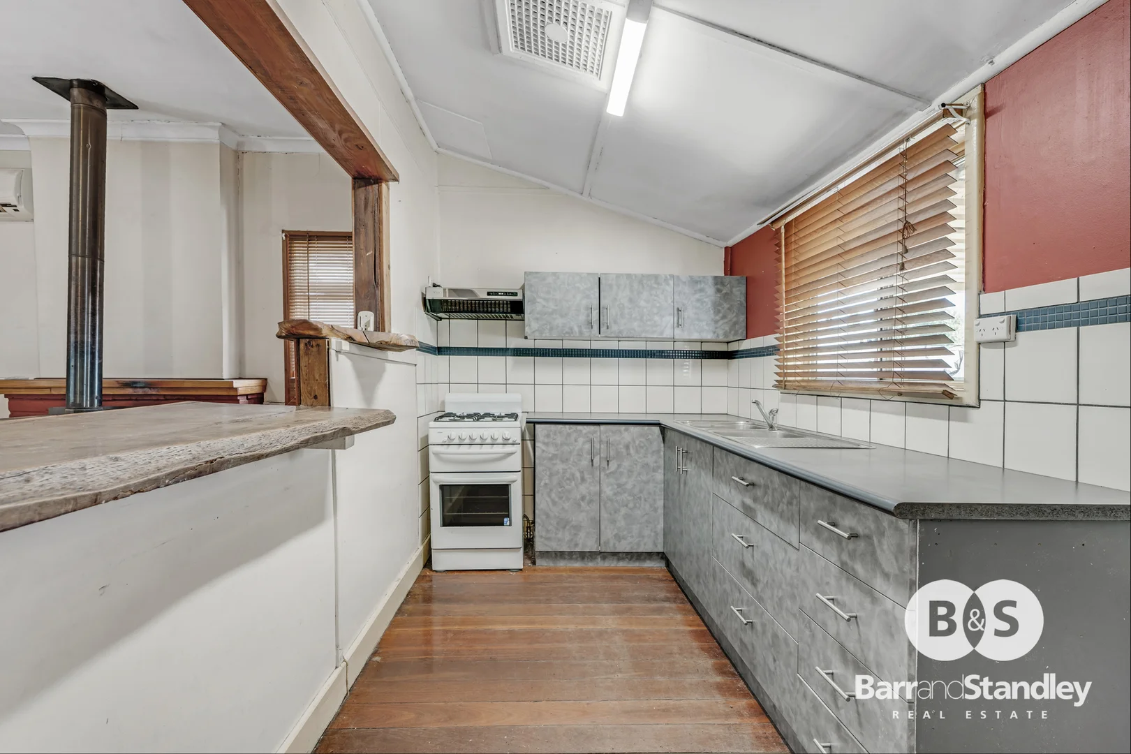 Additional image 9 of 2 Benwell Place, Collie WA 6225