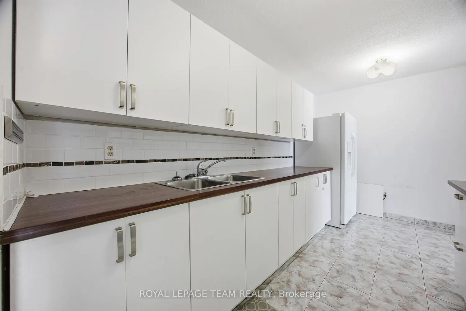 Additional image 8 of 19 Woodlawn Road 109