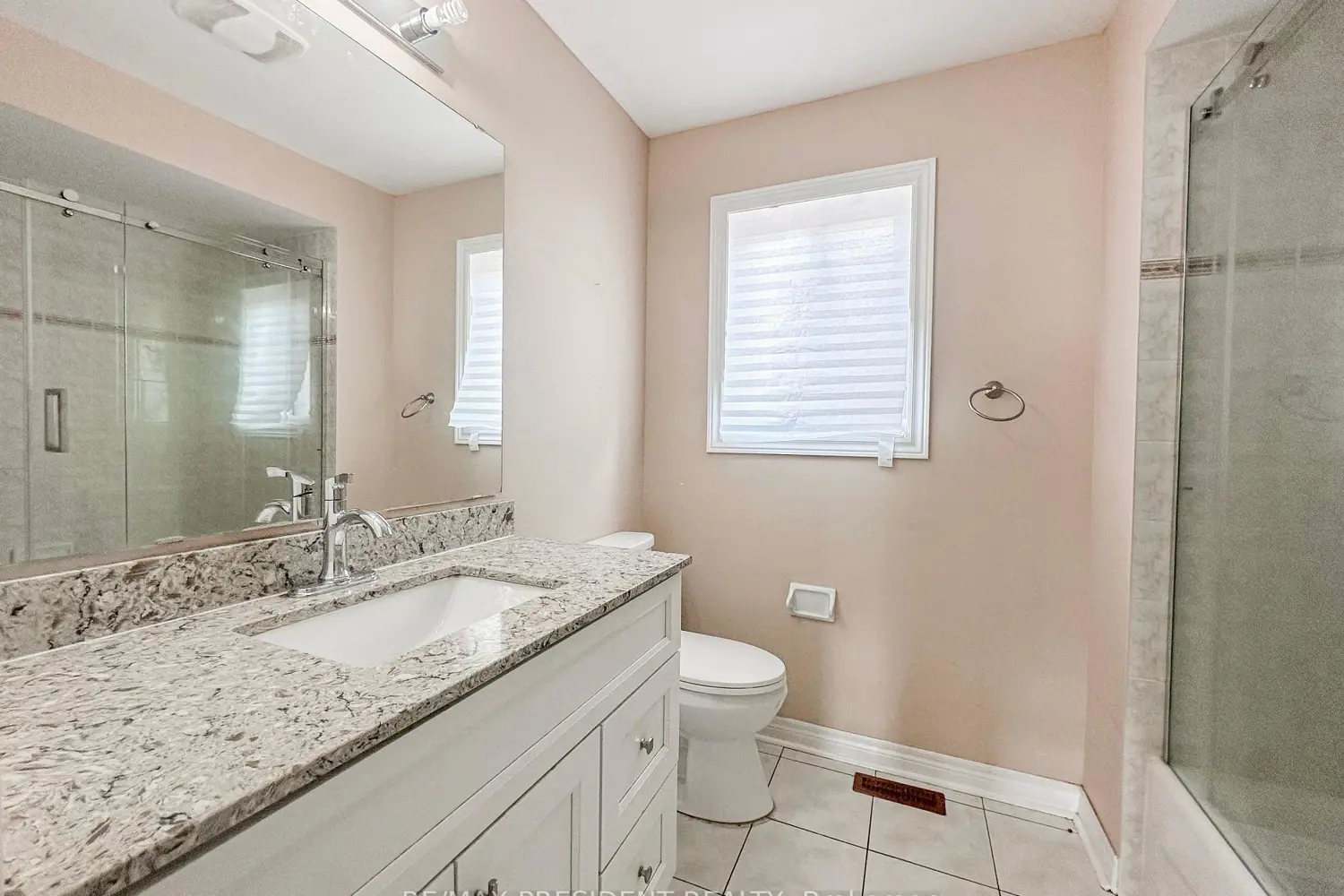 Additional image 12 of 41 Fallstar Crescent