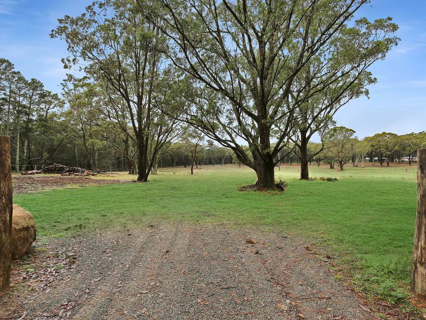 Additional image 7 of 1 - 8 Wildwood/Nandi/Wattlebird, Wingello NSW 2579