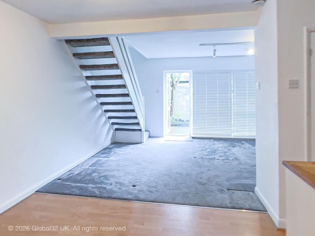 Additional image 2 of Garden Close, St. Albans, Hertfordshire, AL1