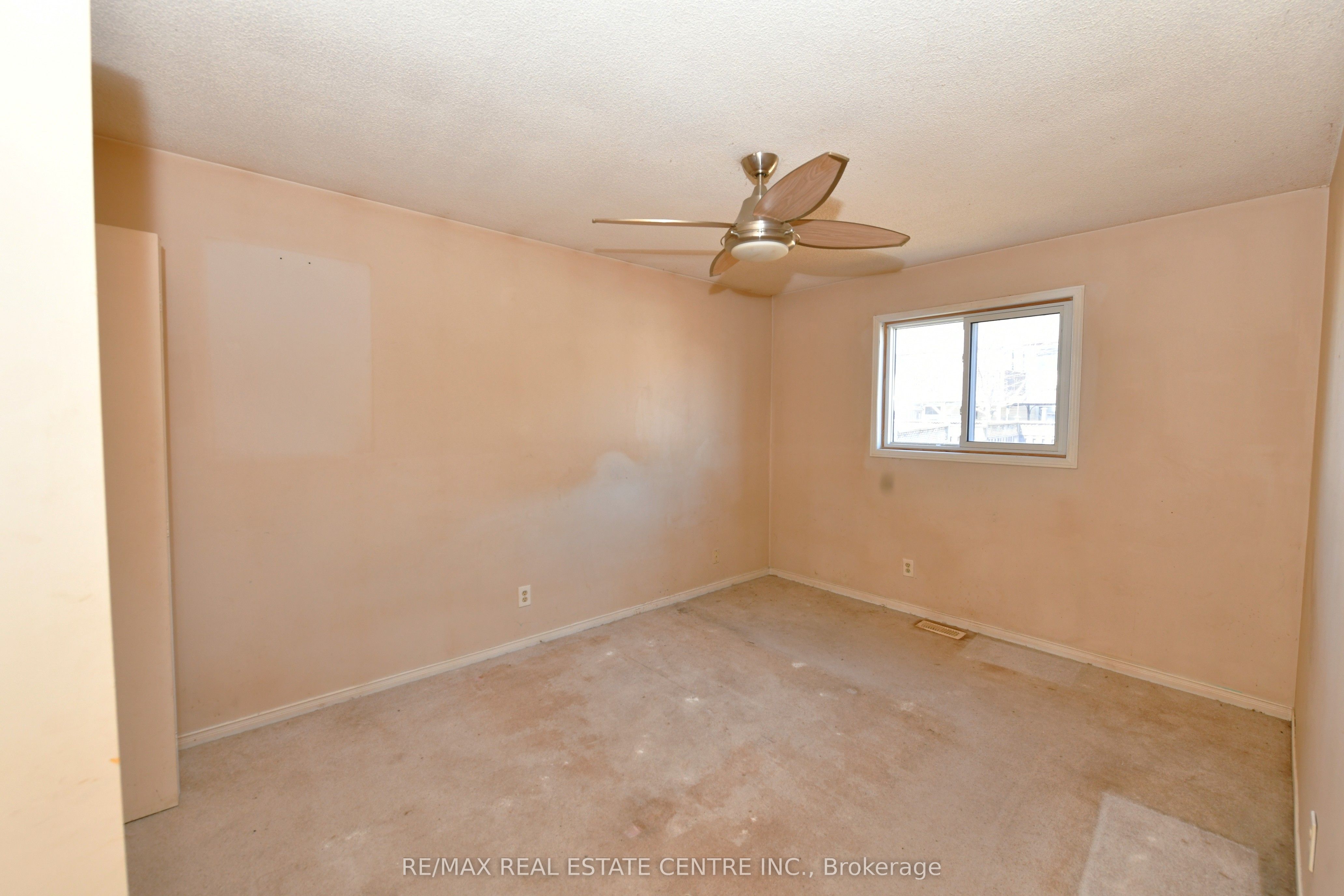 Additional image 5 of 19 Memory Lane, Cambridge, ON, N3C 3X7