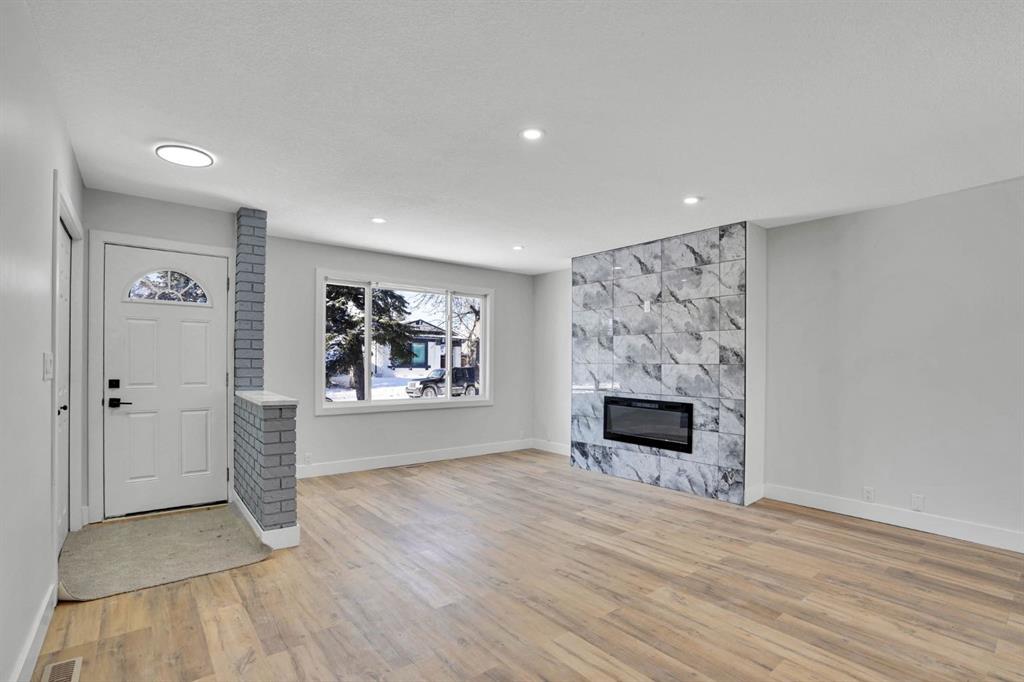 Additional image 3 of 363 Templeside Circle NE, Calgary, AB, T1Y 3M1