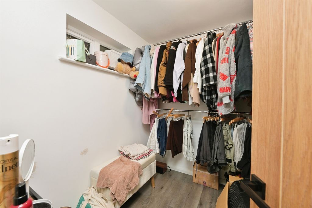 Additional image 7 of 2 bed flat for saleClarence Avenue, Northampton NN2
