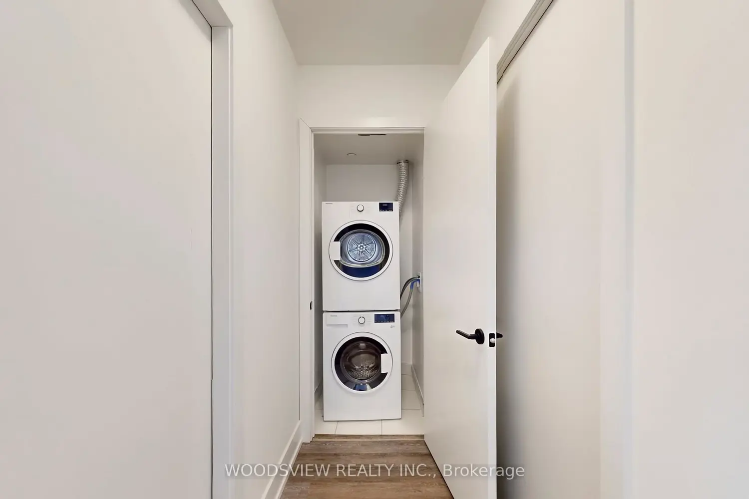 Additional image 8 of 2075 King Road 533