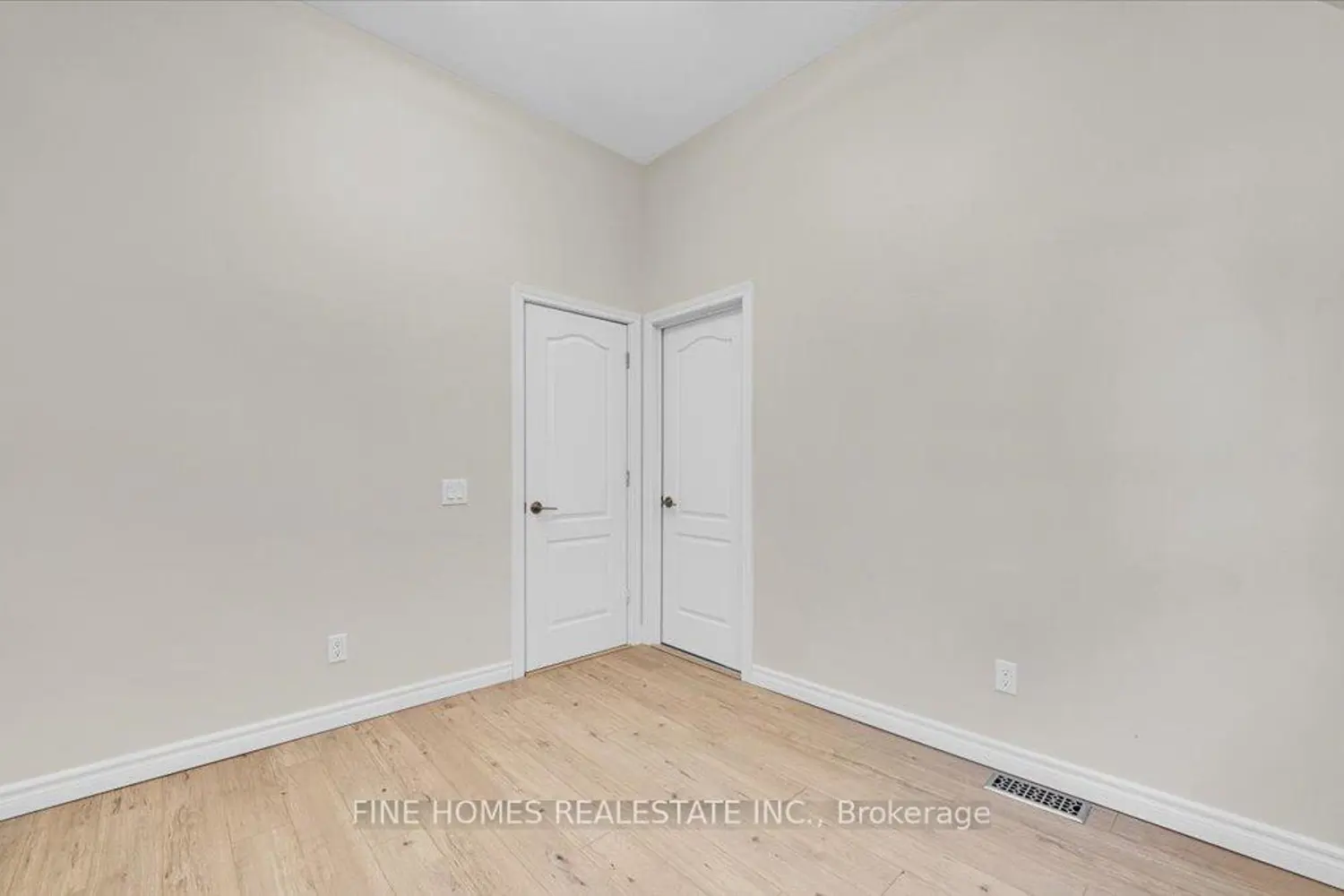 Additional image 7 of 70 Dunraven Drive
