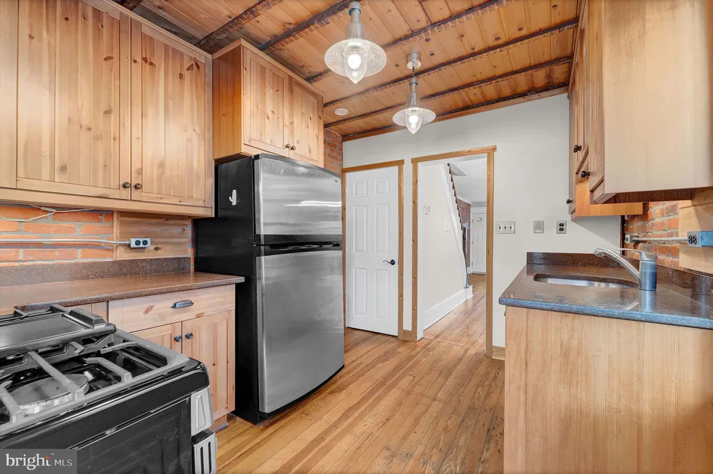 Additional image 18 of 1613 Laurel Street, Wilmington, DE 19806