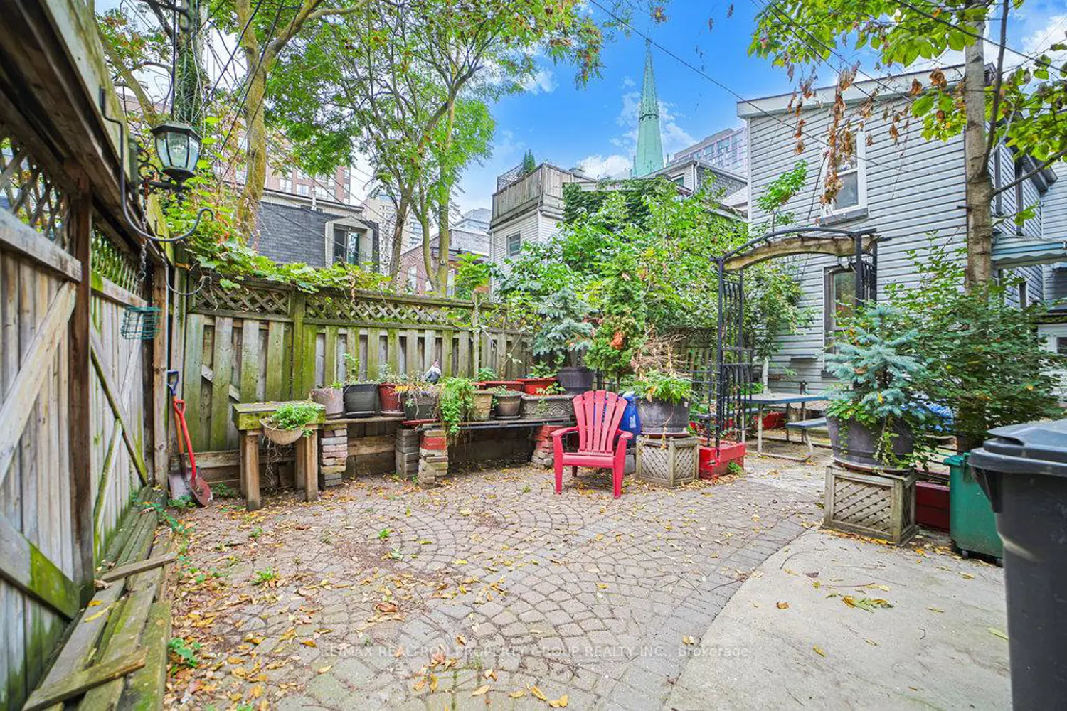 Additional image 14 of 141 Gerrard Street