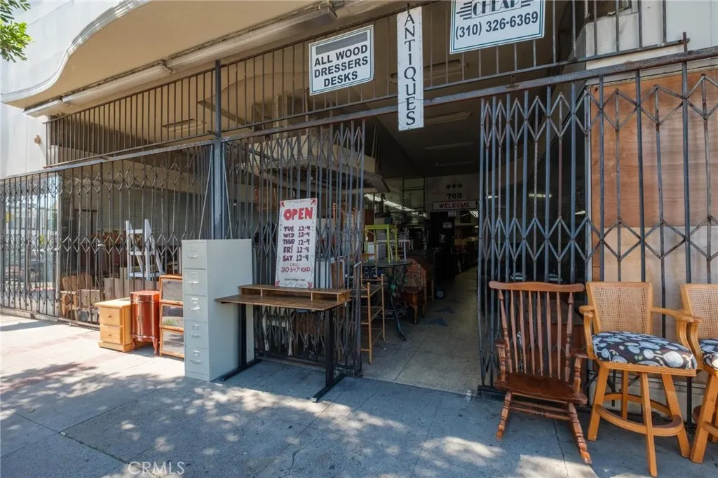 Additional image 39 of 705 S Pacific Ave, San Pedro, CA 90731