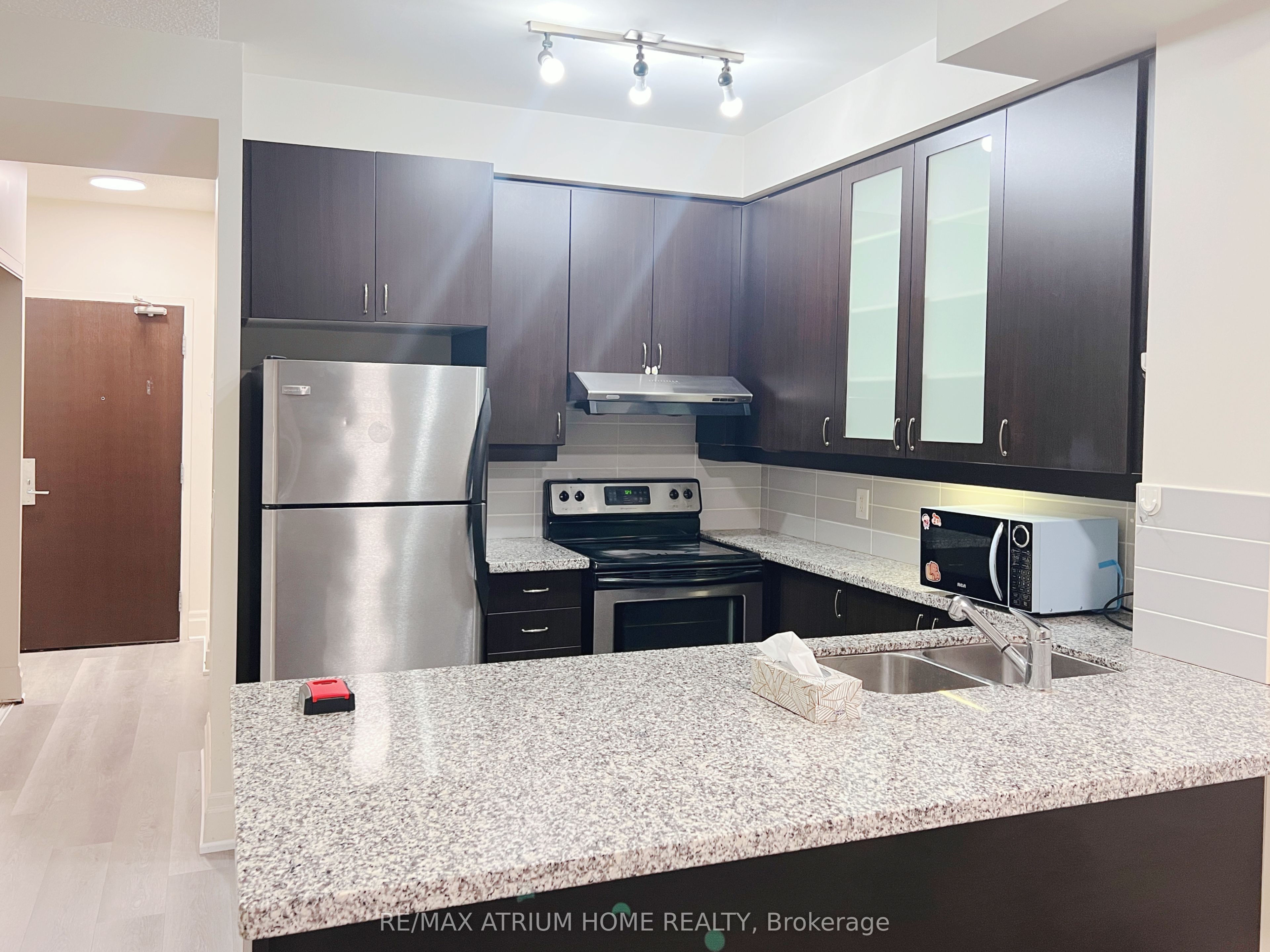 Additional image 2 of 307-1 Upper Duke Crescent, Markham, ON, L6G 0B6