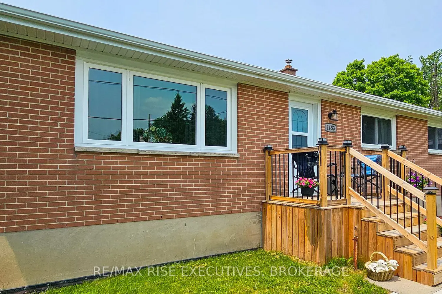 Additional image 4 of 1453 Woodfield Crescent