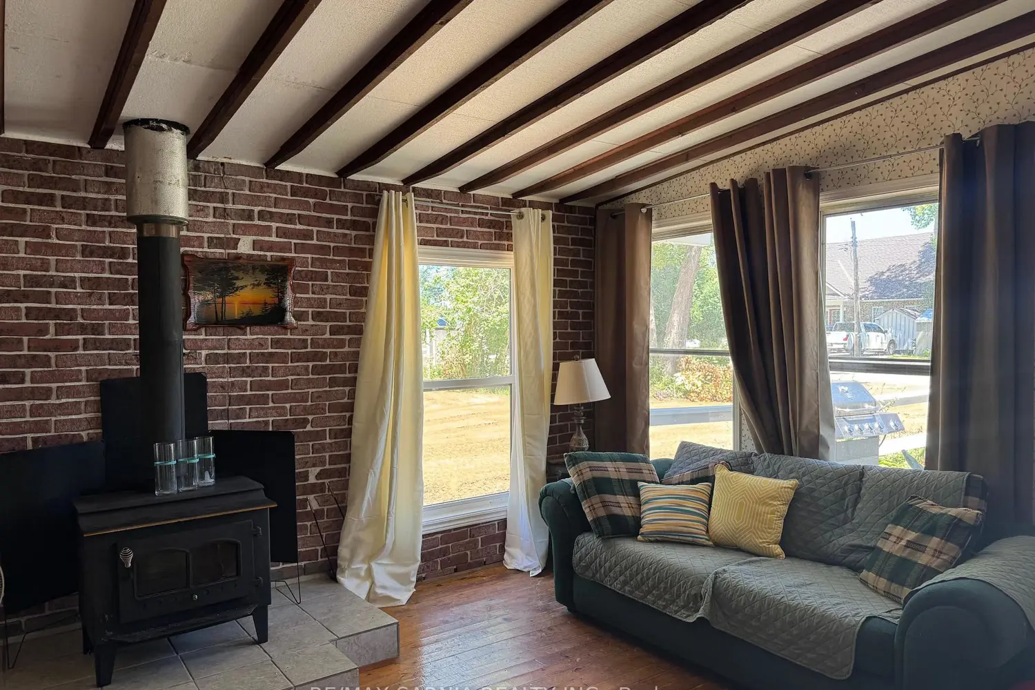 Additional image 9 of 9924 Lake Road