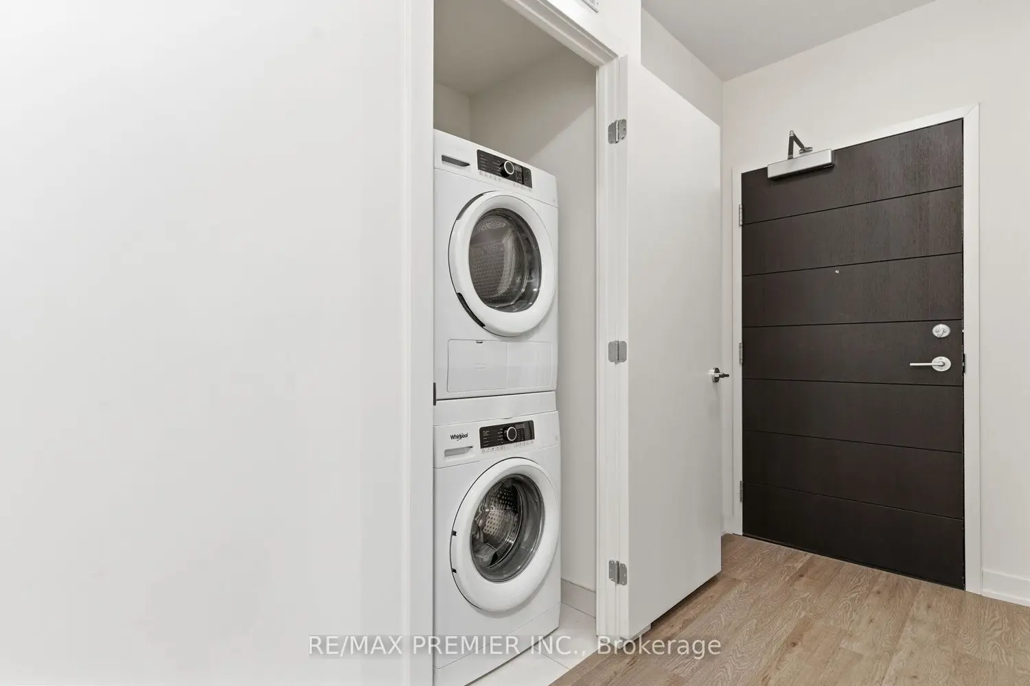 Additional image 15 of 212 King William Street 914