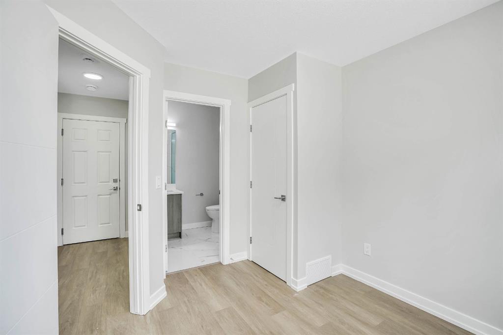 Additional image 6 of 304 Red Sky Villas NE, Calgary, AB, T3N 2M2