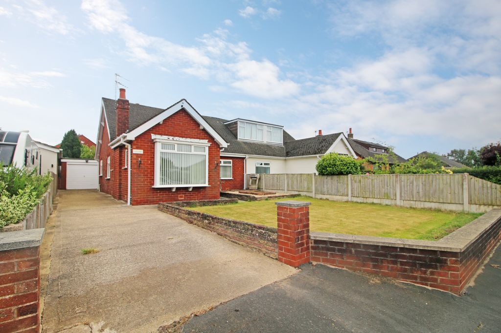 4 bed semi-detached house for saleBryning Lane, Newton PR4