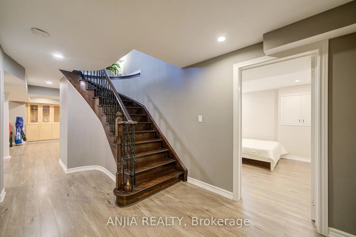 Additional image 19 of 3435 Grand Park Drive