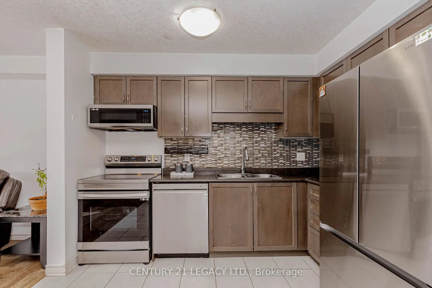35 Oldfield Drive photo 5