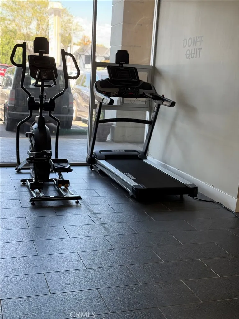 Additional image 27 of 19564 S Ventura Boulevard, Tarzana, CA 91356