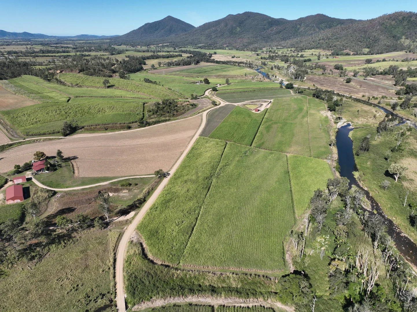 Additional image 23 of Finch Hatton QLD 4756